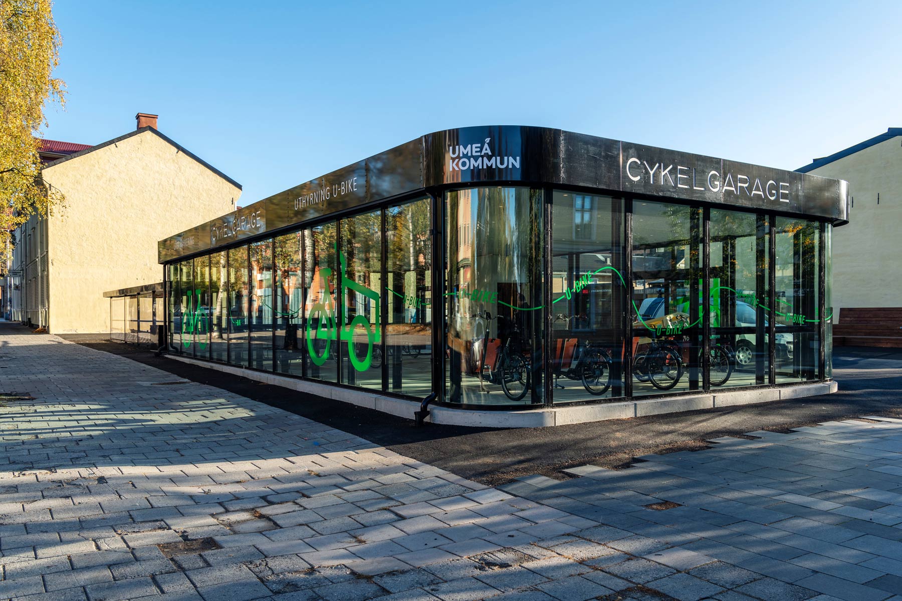 Pyörätalli pyöreällä kulmalla