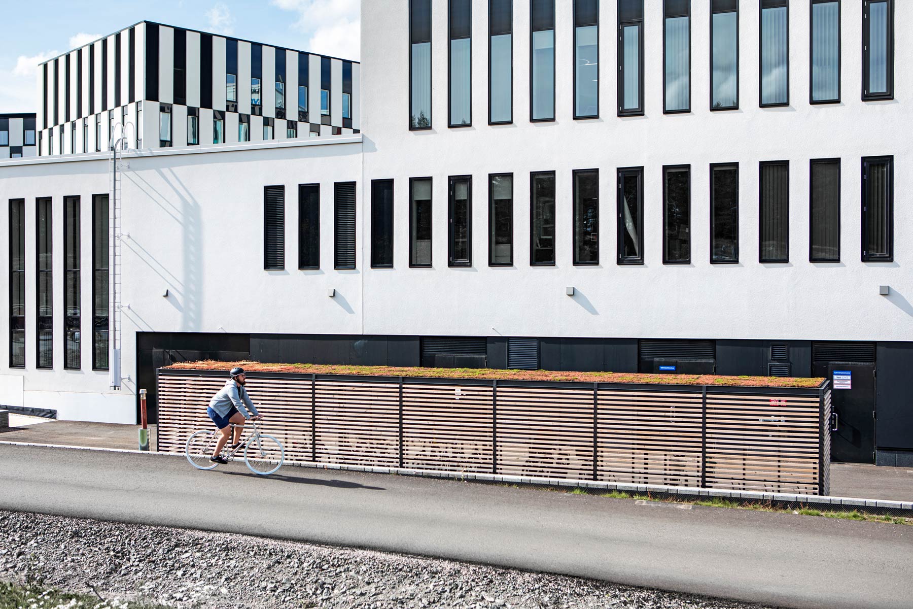 Pyöräkatos puurimoituksella