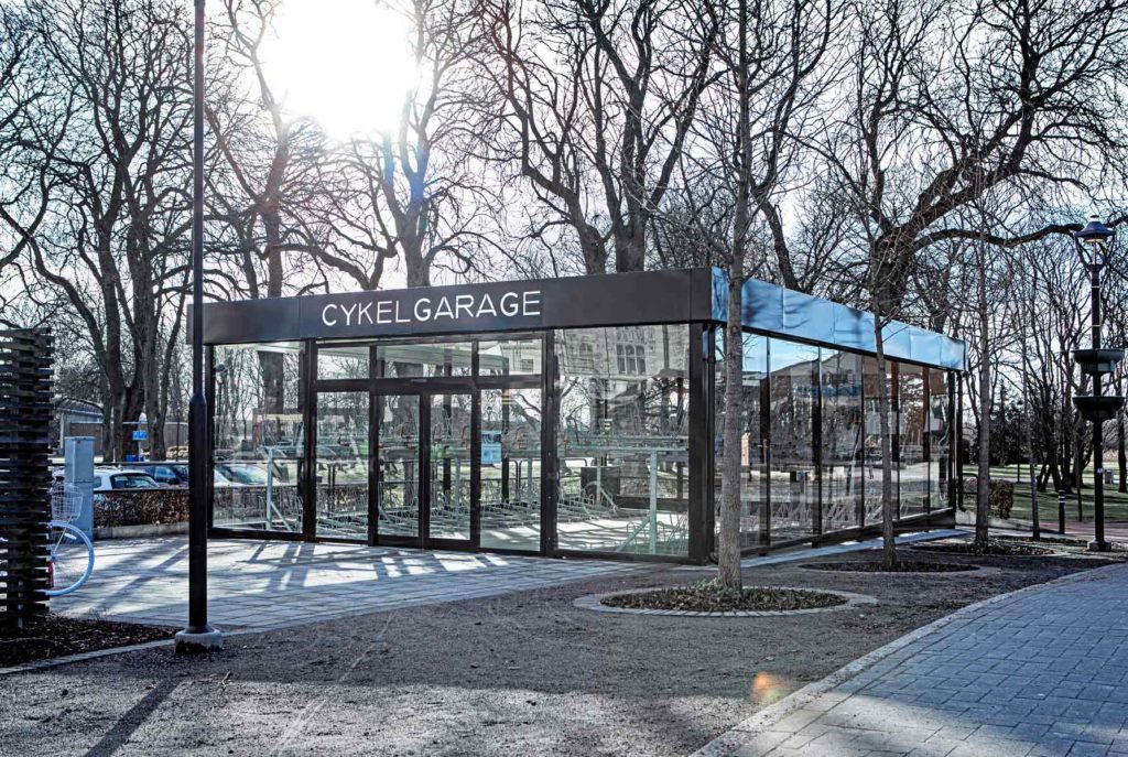 LINK cykelgarage med cykelservicestation