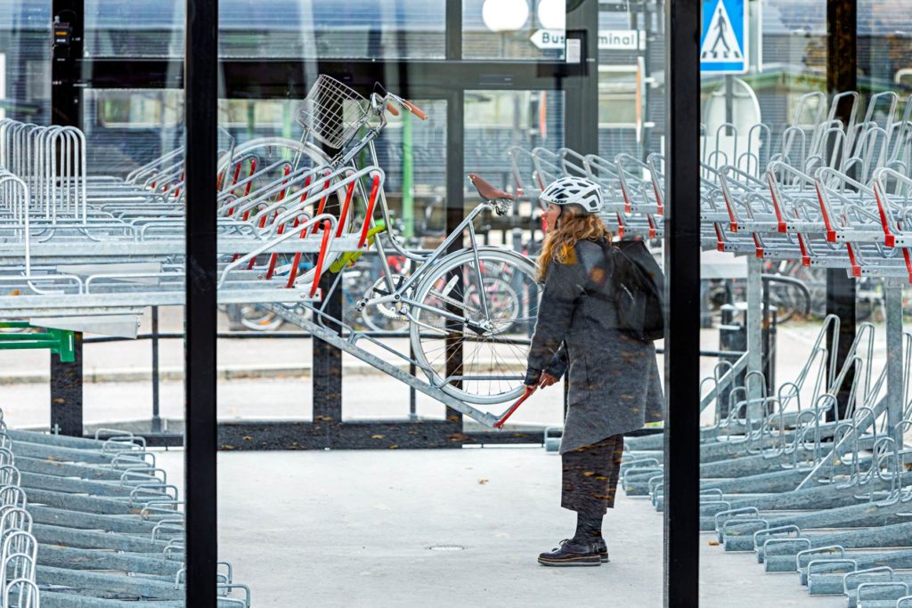 Cykelgarage och väderskydd