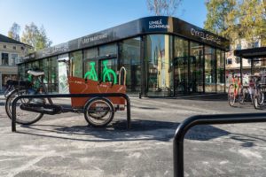 Lastcykel vid en cykelparkering för lastcyklar